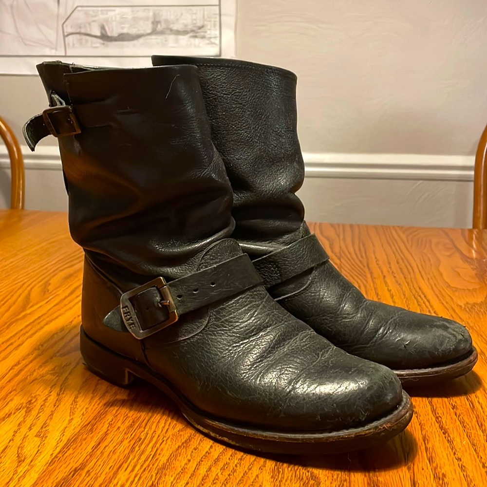 Frye Veronica slouch moto boot - wonderfully distressed!! Size 8 (women’s)